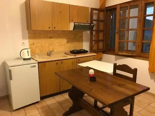 Traditional Kalyves Polygyrou