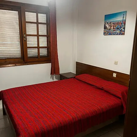 Traditional Kalyves Polygyrou